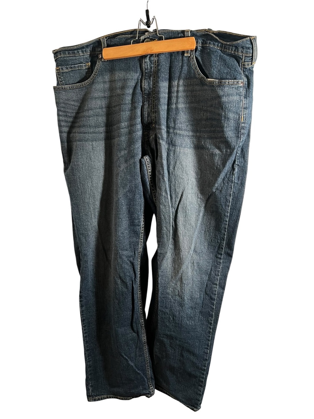 Signature by Levi Strauss Gold Men’s Size 44x32 Relaxed Jean Medium Wash Stretch